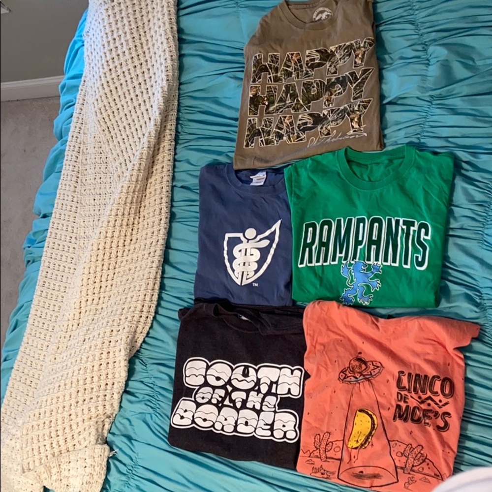 t-shirts various